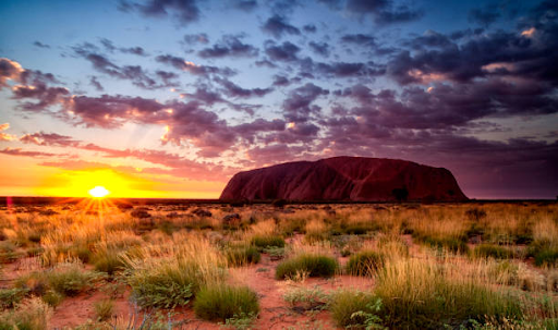 Uncover the Beauty of Uluru on a 2-Day Tour